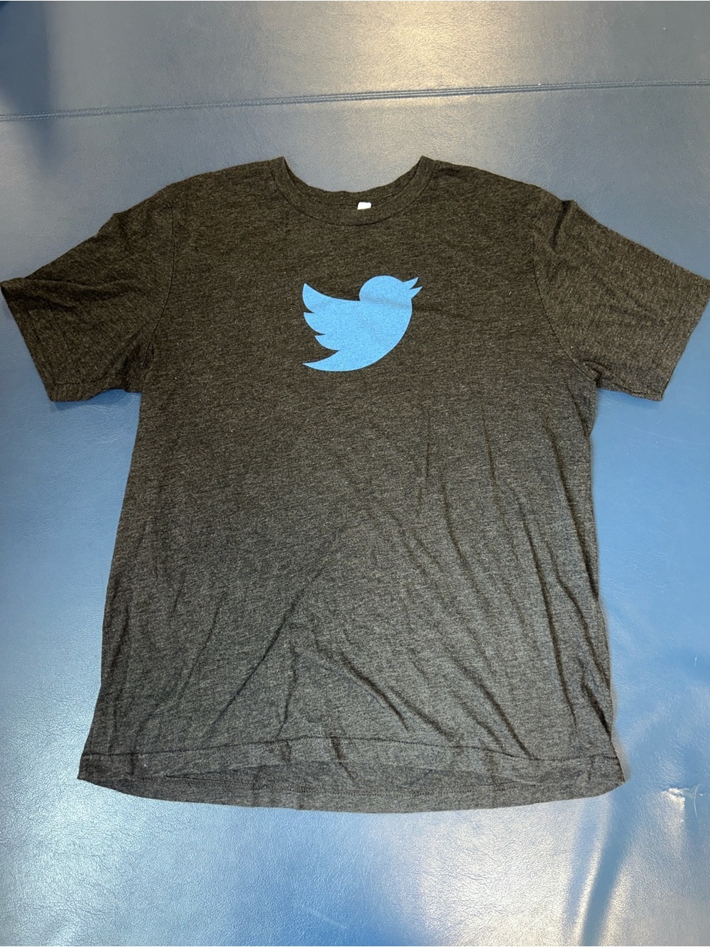RARE OG TWITTER Logo sz XL Men's Gray Graphic T-Shirt - Blue Bird Print